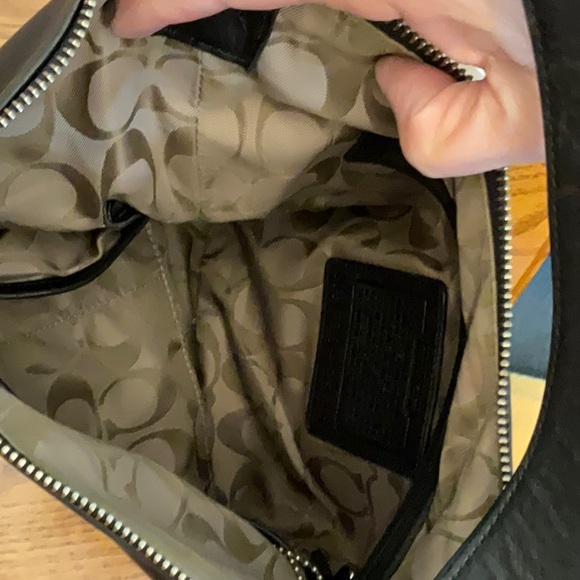 Handbag - Picture 3 of 3